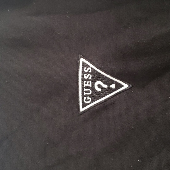 Guess Sweatshirt - Picture 2 of 5